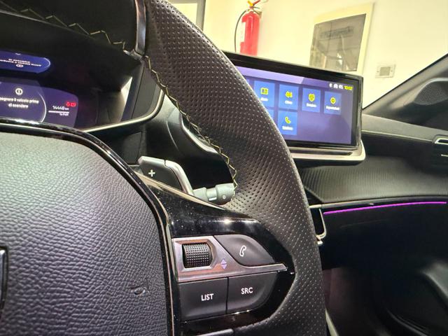 Peugeot 208 Hybrid 145cv e-DCS6 GT - foto 4 di 4