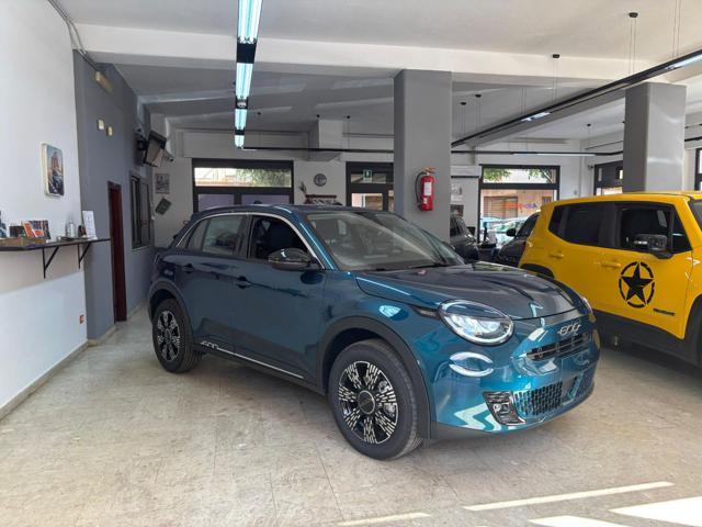 Fiat 600 Hybrid 110 CV DCT MHEV Business km 0 a PALERMO