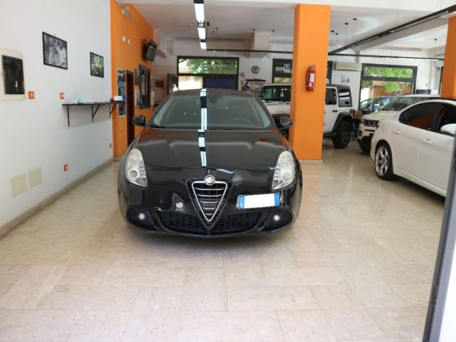Alfa Romeo Giulietta 1.6 JTDm-2 105 CV Distinctive - foto 2 di 4
