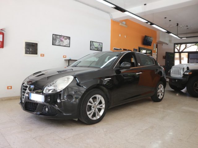 Alfa Romeo Giulietta 1.6 JTDm-2 105 CV Distinctive - foto 3 di 4