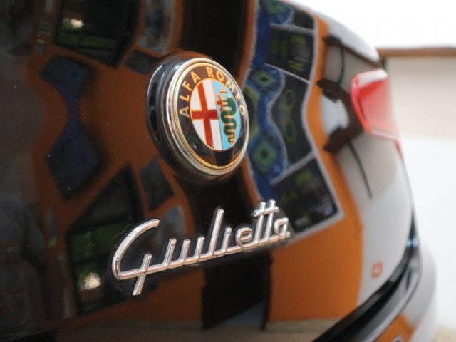 Alfa Romeo Giulietta 1.6 JTDm-2 105 CV Distinctive usato a PALERMO
