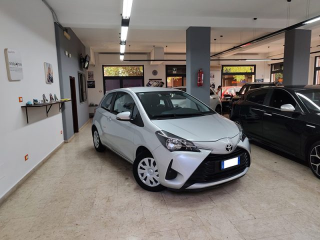 Toyota Yaris 1.0 72 CV 3 porte Cool usato a PALERMO