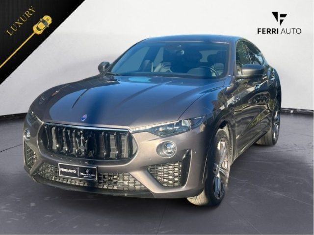 Maserati Levante 3.0 4WD 430CV Gransport - foto 2 di 4