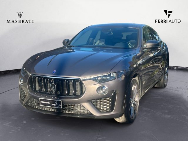 Maserati Levante 3.0 4WD 430CV Gransport - foto 3 di 4