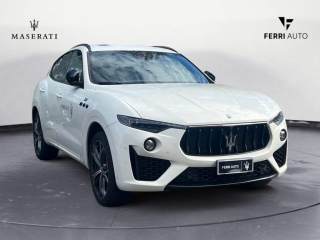 Maserati Levante MY23 2.0 BT AT8 330 CV 4WD GT Hybrid - foto 4 di 4