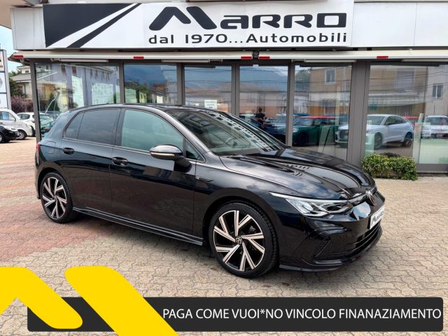 Volkswagen Golf 1.5 eTSI 130CV DSG R-Line *NAVI*RETROCAMERA*SEDILI usato a BOVES