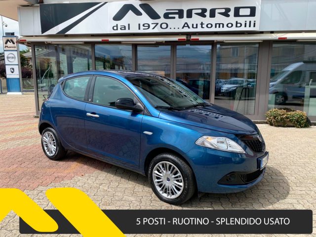 Lancia Ypsilon 1.0 Mild-Hybrid Silver 5POSTI CAR PLAY, del 2023, 18.391 km, in vendita a Boves (CN)