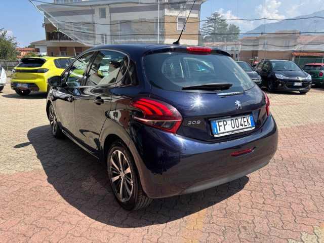 Peugeot 208 BlueHDi 75 CV - foto 4 di 4