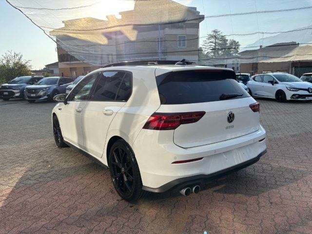 Volkswagen Golf 2.0 TDI DSG GTD*TETTO APRIBILE*RETROCAMERA*SEDILI - foto 4 di 24