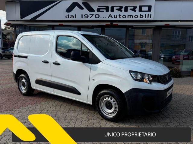 Peugeot Partner BlueHDi 100 PC Pro UNICO PROPRIETARIO, del 2021, 51.949 km, in vendita a Boves (CN)