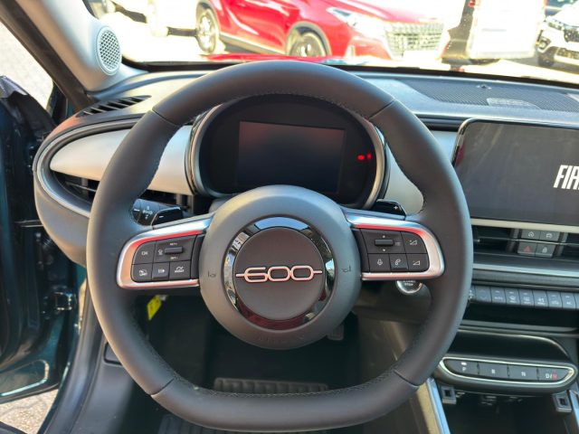 Fiat 600 Hybrid 145CV DCT MHEV La Prima *VERDE MARE - foto 4 di 4