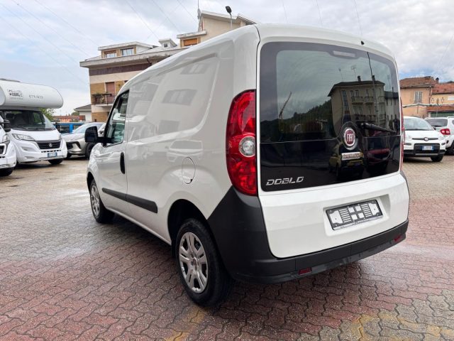 Fiat Doblo 1.6 JTDM 105CV 3 POSTI Portellone Post. Vetro - foto 3 di 4