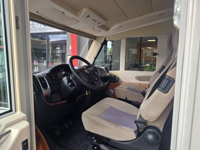 Caravans-Wohnm Carthago Chic C-Line I 4.2 - foto 3 di 4