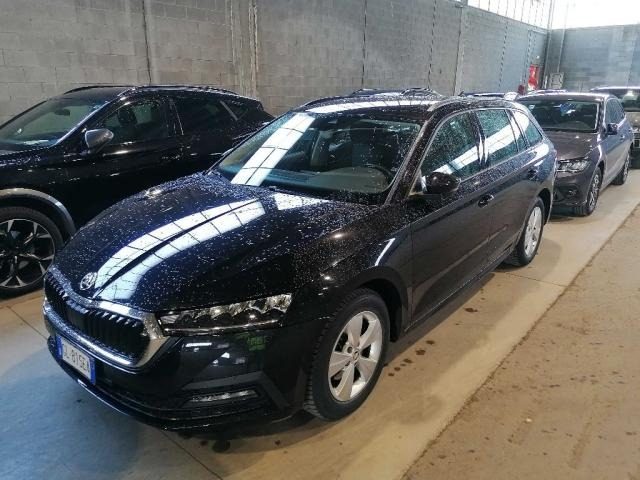 Skoda Octavia 2.0 TDI EVO SCR 150 CV DSG Wagon Executive usato a REZZATO