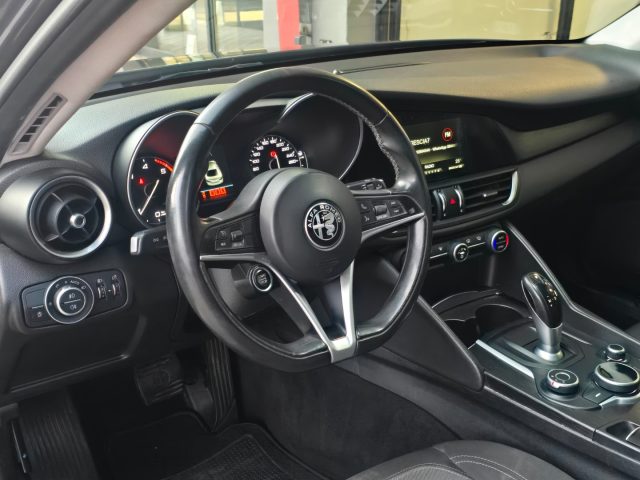Alfa Romeo Giulia 2.2 Turbodiesel 150 CV AT8 Autom LEGGI DESCRIZIONE - foto 3 di 4