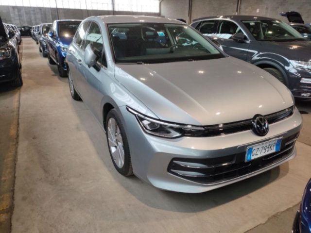 Volkswagen Golf 8.5 2.0 TDI 150CV DSG SCR IQ Light Perform Memory usato a REZZATO