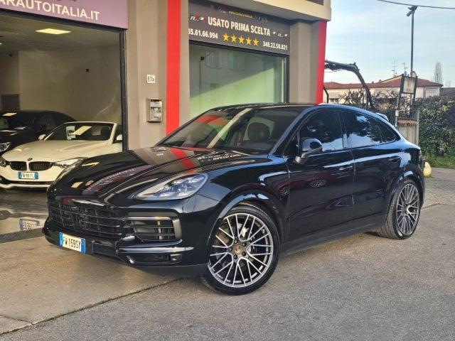 Porsche Cayenne Coupé 3.0 V6 Panorama 22" Full LED Sospensioni 360 usato a REZZATO