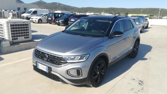 Volkswagen T-Roc 1.0 TSI IQ Light LED Performance 18" CAMERA ACC usato a REZZATO