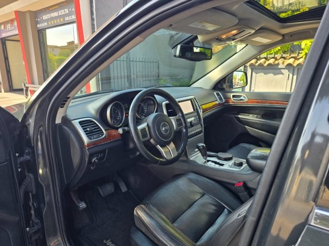 Jeep Grand Cherokee 3.0 CRD 241 CV 4x4 Tetto Navi TEL Camera Memory - foto 3 di 4