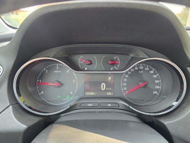 Opel Grandland X 1.5 Diesel Automatica Ultimate UniProp Tagl Opel S - foto 4 di 4