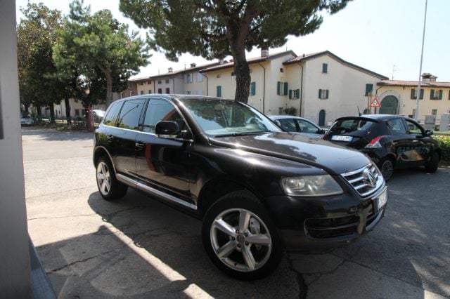 Volkswagen Touareg 3.0 V6 TDI DPF tiptronic Exclusive - foto 2 di 4