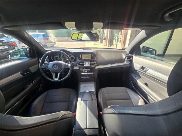 Mercedes-Benz E 220 CDI Coupé Premium AMG Automatica Navi Cruise Park - foto 4 di 4
