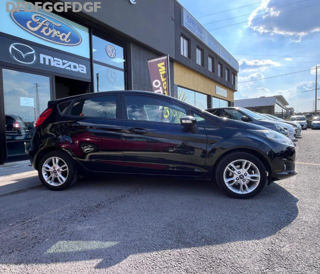 Ford Fiesta 1.2 82CV 5P Trend Neopatentati BENZ - foto 4 di 4