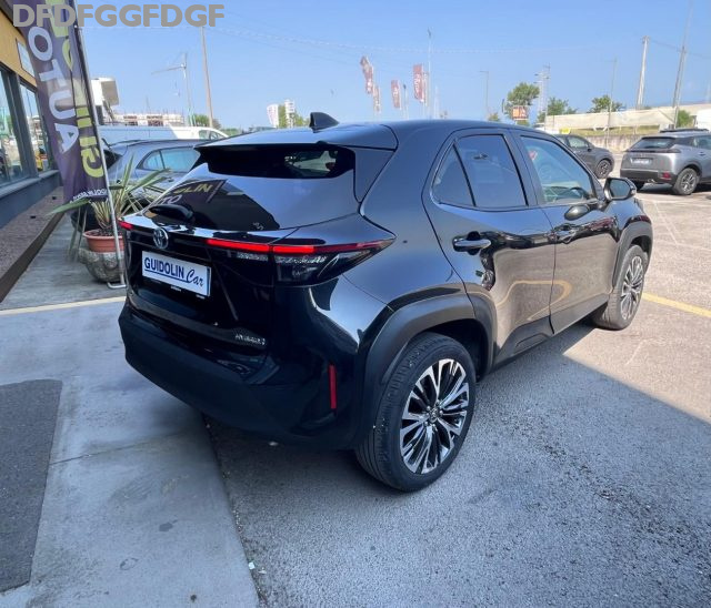 Toyota Yaris Cross 1.5 Hybrid 5p. E-CVT automat Lounge RETROCAM PELLE - foto 4 di 4