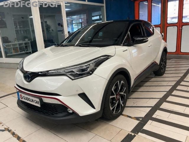 Toyota C-HR 1.8 Hybrid 122CV E-CVT Style Selection Speciale usato a CASTELFRANCO VENETO