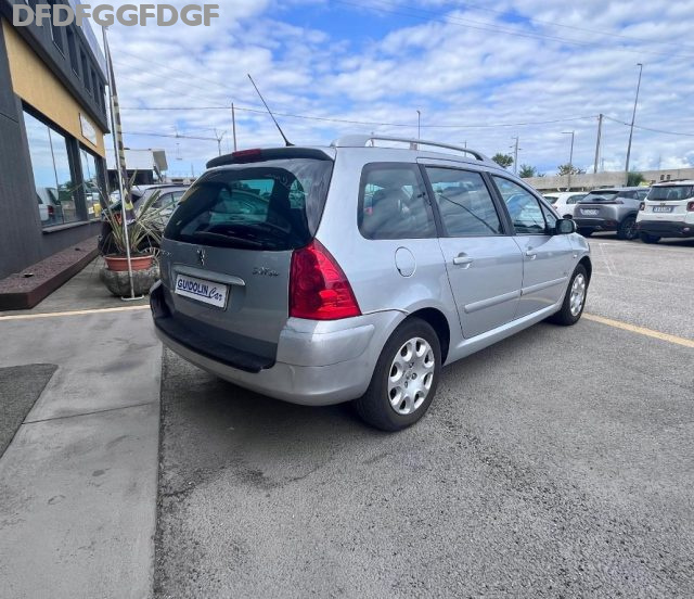Peugeot 307 1.6 16V Station BENZ 110CV NEOPATENTATI - foto 4 di 12