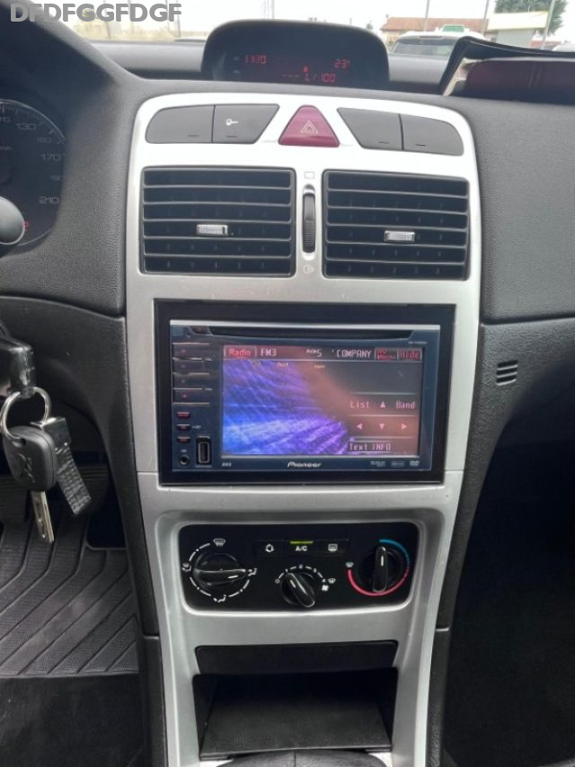Peugeot 307 1.6 16V Station BENZ 110CV NEOPATENTATI - foto 3 di 12