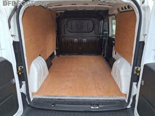 Fiat Doblo 1.3 MJT 95CV SX MAXI IVA DEDUCIBILE - foto 2 di 2