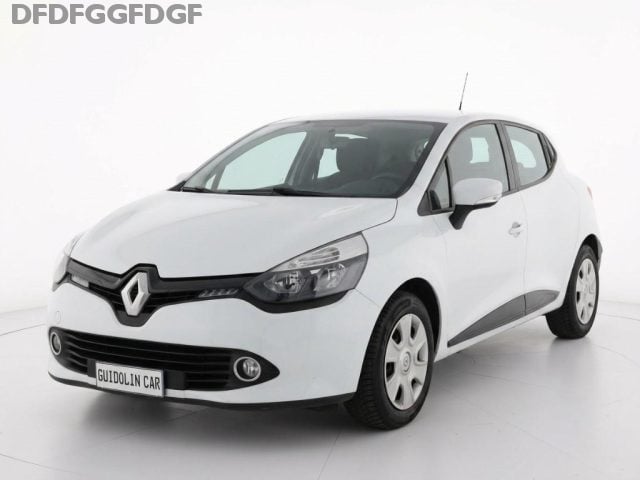 Renault Clio 1.2 75CV GPL 5P Neopatentati, del 2014, 74.135 km, in vendita a Castelfranco Veneto (TV)