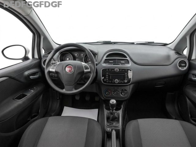 Fiat Punto 1.2 5P 70CV BENZ Street Neopatentati - foto 2 di 3