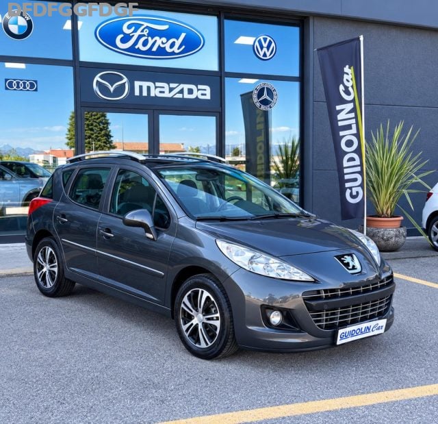 Peugeot 207 1.4 VTi 95CV SW TETTO PANORAM SENS POST, del 2013, 108.392 km, in vendita a Castelfranco Veneto (TV)
