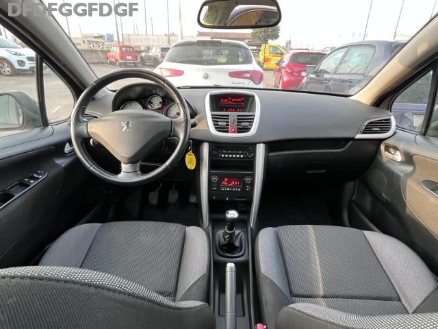 Peugeot 207 1.4 VTi 95CV SW TETTO PANORAM SENS POST - foto 2 di 15