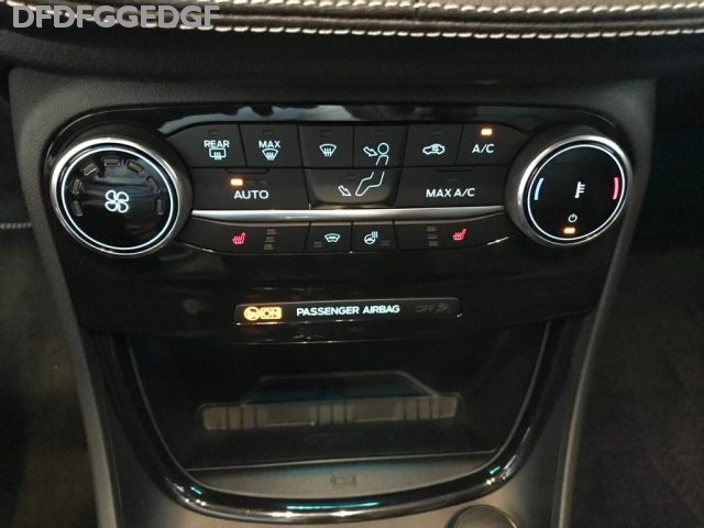 Ford Puma 1.0 EcoBoost Hybrid 160CV S&S ST nuovo a CASTELFRANCO VENETO