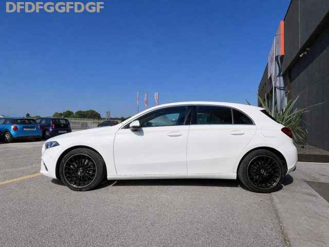 Mercedes-Benz A 220 Automatic 190CV BENZ NAVI RETROCAM LED PELLE - foto 2 di 4