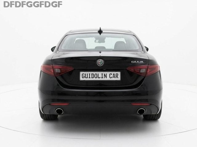 Alfa Romeo Giulia 2.0 Turbo 200 CV AT8 Super PELLE RETROCAM - foto 4 di 4
