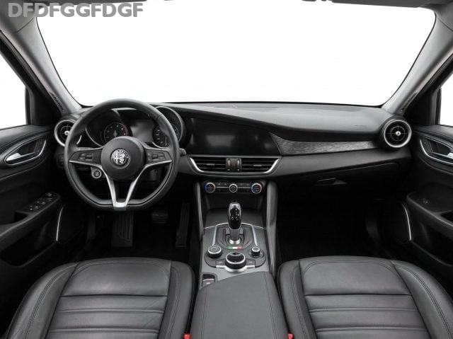 Alfa Romeo Giulia 2.0 Turbo 200 CV AT8 Super PELLE RETROCAM - foto 2 di 4