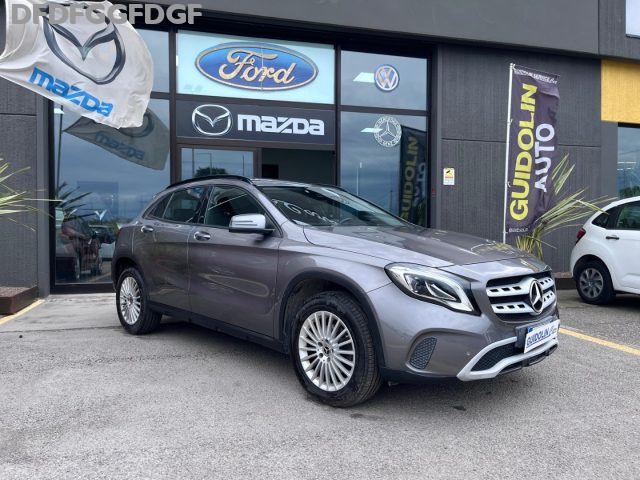 Mercedes-Benz GLA 200 d 135CV Automatica IVA DEDUCIBILE Executive usato a CASTELFRANCO VENETO