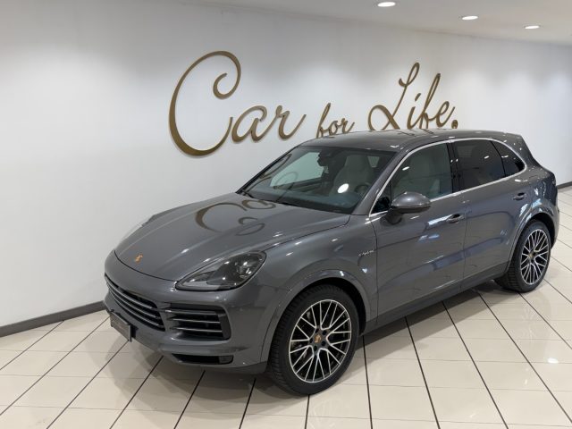 Porsche Cayenne 3.0 Hybrid V6 IVA ESPOSTA - foto 3 di 4
