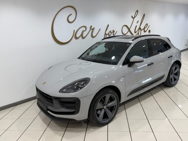 Porsche Macan III 2.0 T 265 CV IVA ESPOSTA - foto 2 di 4