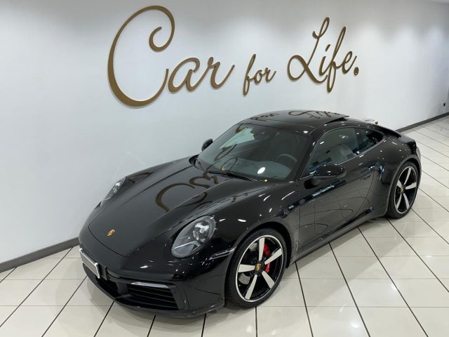 Porsche 911 Carrera 992 S Coupè - foto 2 di 4
