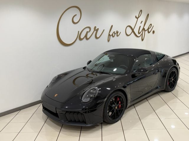 Porsche 911 Targa 992.2 4 GTS IVA ESPOSTA - foto 2 di 4