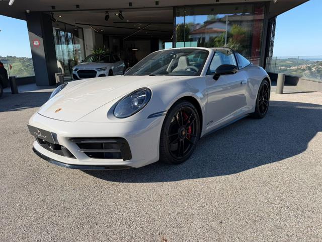 Porsche 911 Targa 4 GTS - 1900 km - Sollevatore Ant. usato a BORGO MAGGIORE SAN MARINO