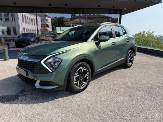 Kia Sportage 1.6 CRDi MHEV DCT Business, del 2023, 71.084 km, in vendita a Borgo Maggiore San Marino (RN)
