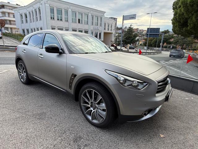Infiniti QX70 3.7 V6 AT GT Premium, del 2016, 36.700 km, in vendita a Borgo Maggiore San Marino (RN)