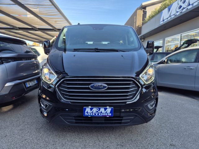 Ford Tourneo Custom 320 2.0 EcoBlue 130CV MHEV PL Titanium #8 POSTI - foto 2 di 4