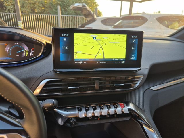 Peugeot 3008 Hybrid 136 e-DCS 6 Allure Pack usato a MARTELLAGO